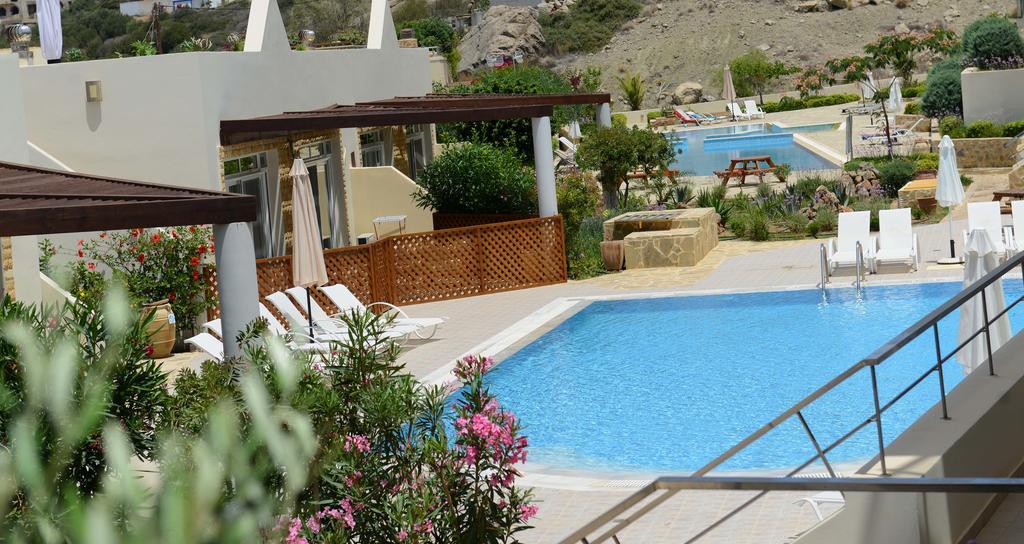 Lagada Resort Makrýgialos Eksteriør bilde