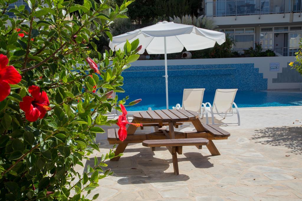 Lagada Resort Makrýgialos Eksteriør bilde